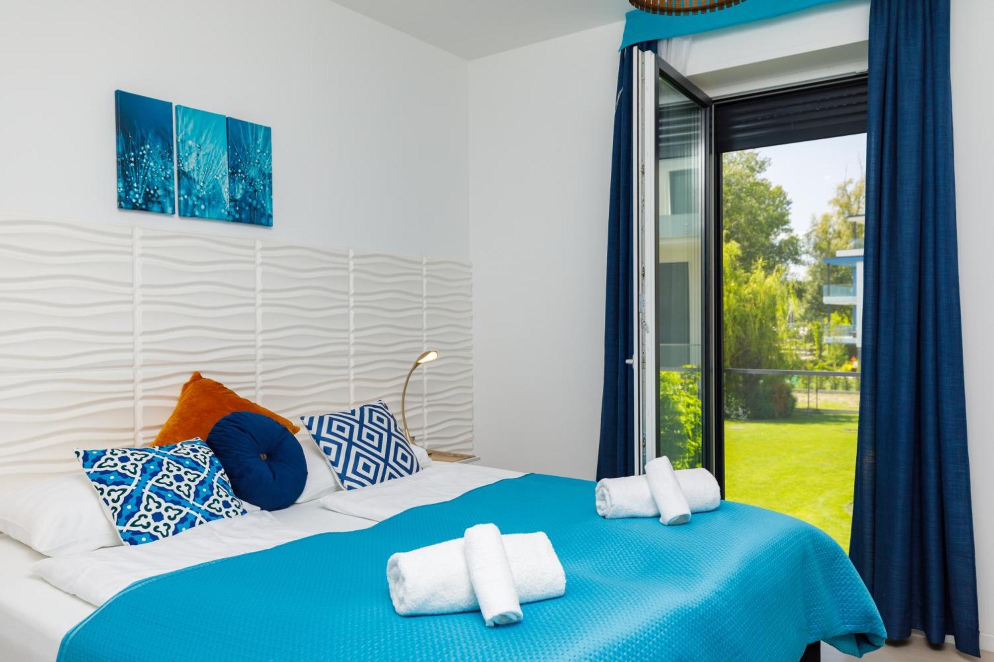 Blue4 Apartment Balatonfuzfo Exterior foto