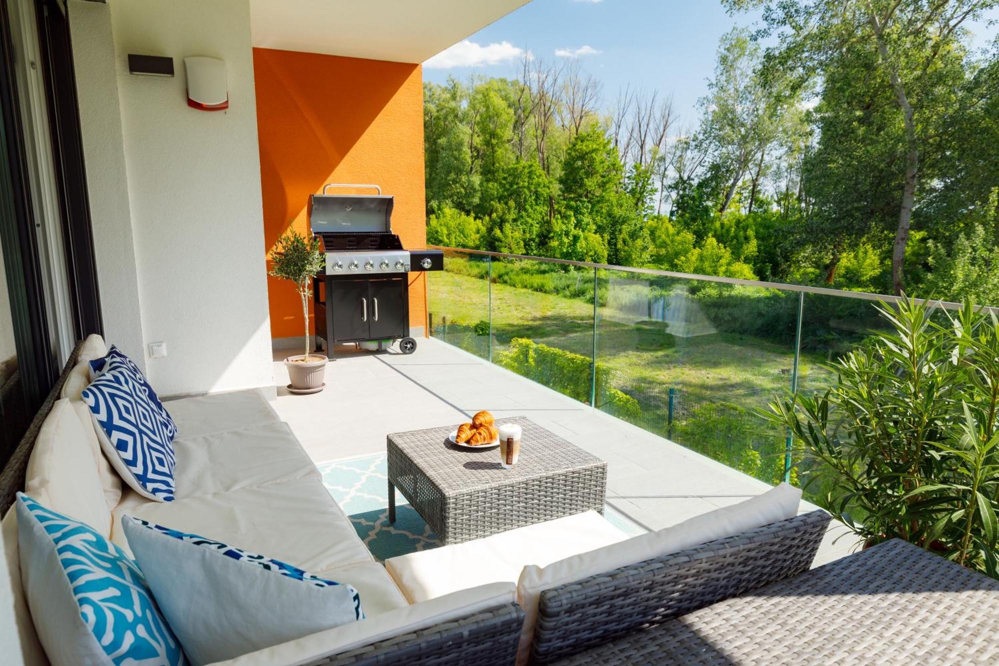 Blue4 Apartment Balatonfuzfo Exterior foto